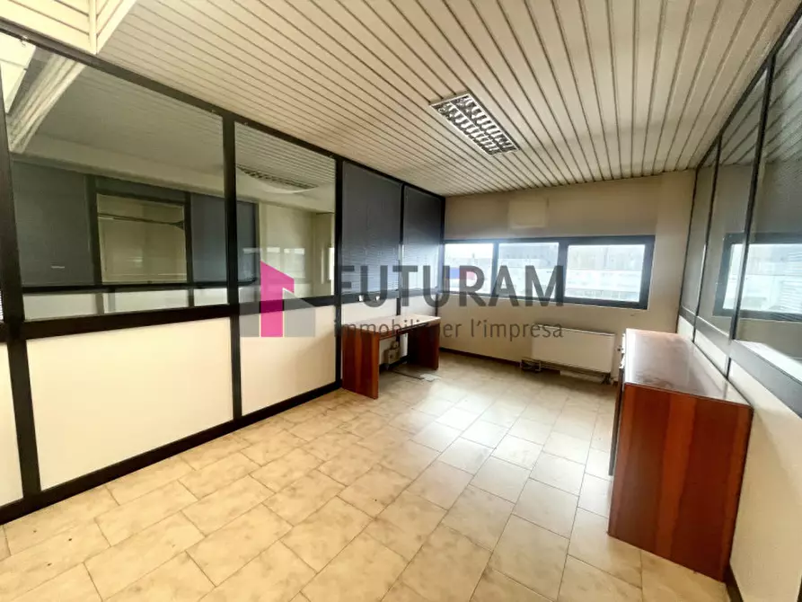 Immagine 8 di Ufficio in affitto  in VIA ROMA 1 a Mirano