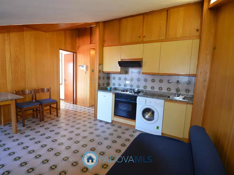 Immagine 3 di Appartamento in vendita  in Via Giambattista Belzoni, 60 a Padova