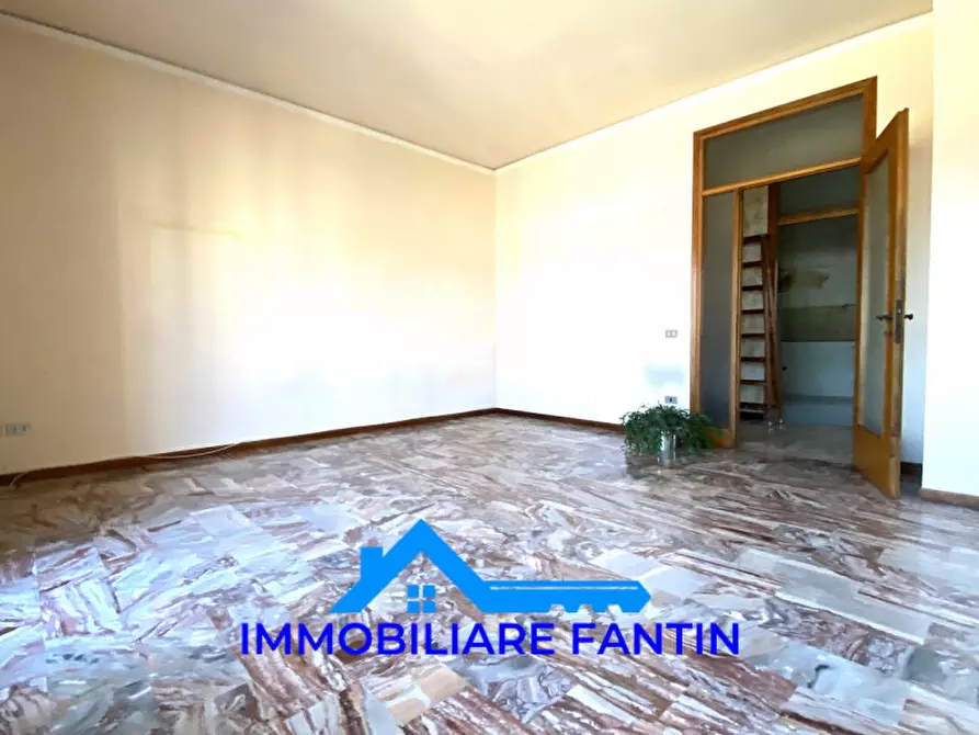Immagine 4 di Appartamento in vendita  in VIA SAN ZENO 15 D a Treviso