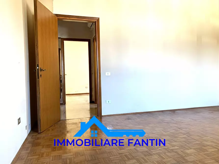 Immagine 8 di Appartamento in vendita  in VIA SAN ZENO 15 D a Treviso