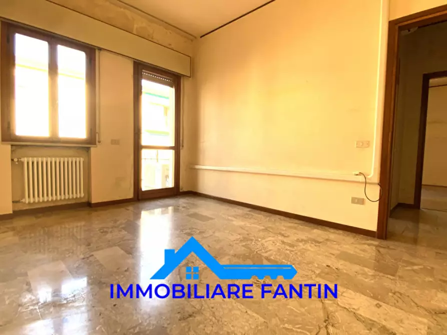 Immagine 13 di Appartamento in vendita  in VIA SAN ZENO 15 D a Treviso