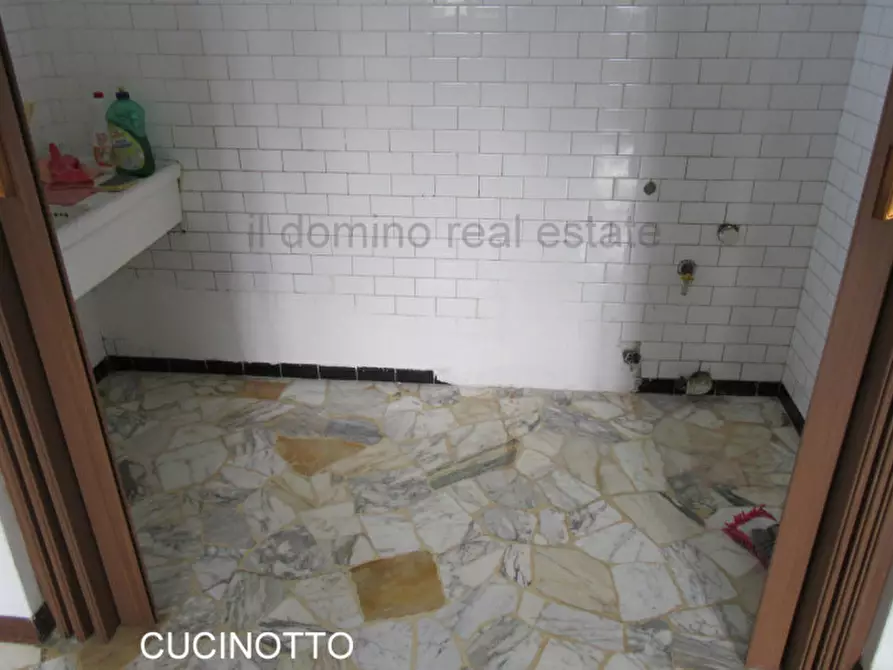 Immagine 10 di Appartamento in vendita  in Via San Giovanni di Verdara a Padova