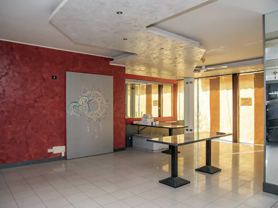 Immagine 7 di Attività commerciale in vendita  in Via di Mezzo a Zevio