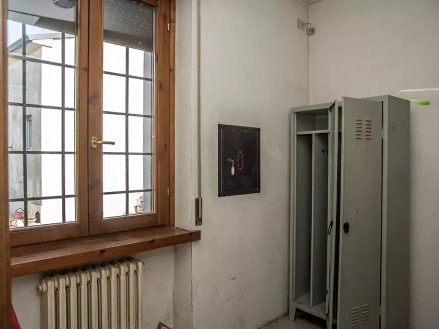 Immagine 21 di Attività commerciale in vendita  in Via di Mezzo a Zevio