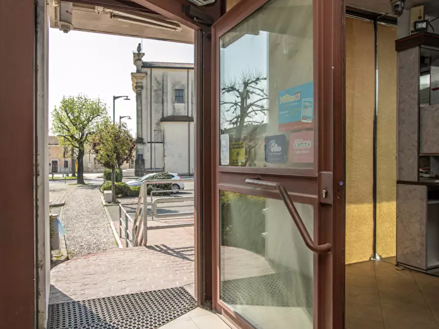 Immagine 26 di Attività commerciale in vendita  in Via di Mezzo a Zevio