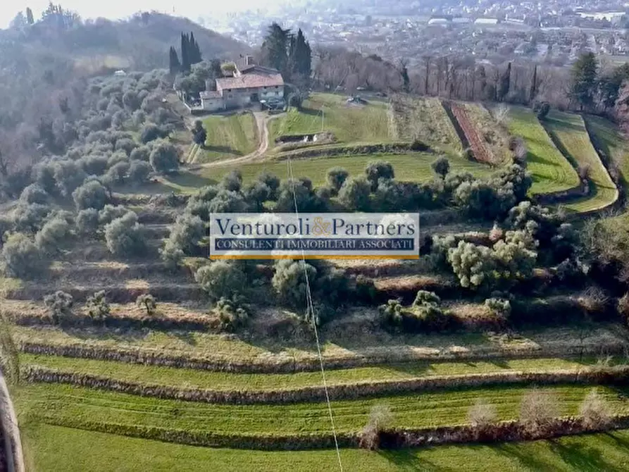 Immagine 12 di Rustico / casale in vendita  in via san biagio a Gavardo