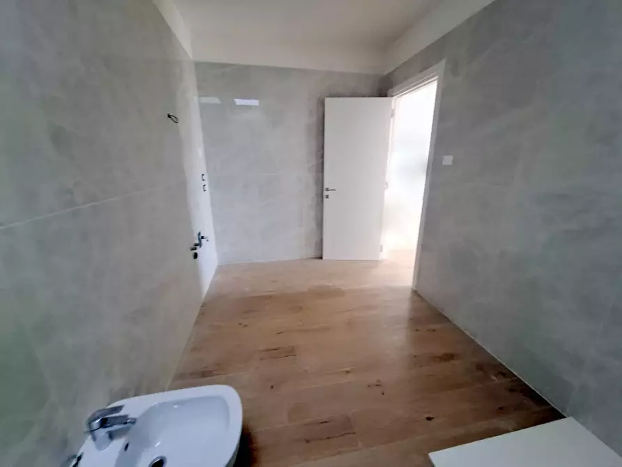 Immagine 17 di Casa quadrifamiliare in vendita  in Via Bellini a Abano Terme