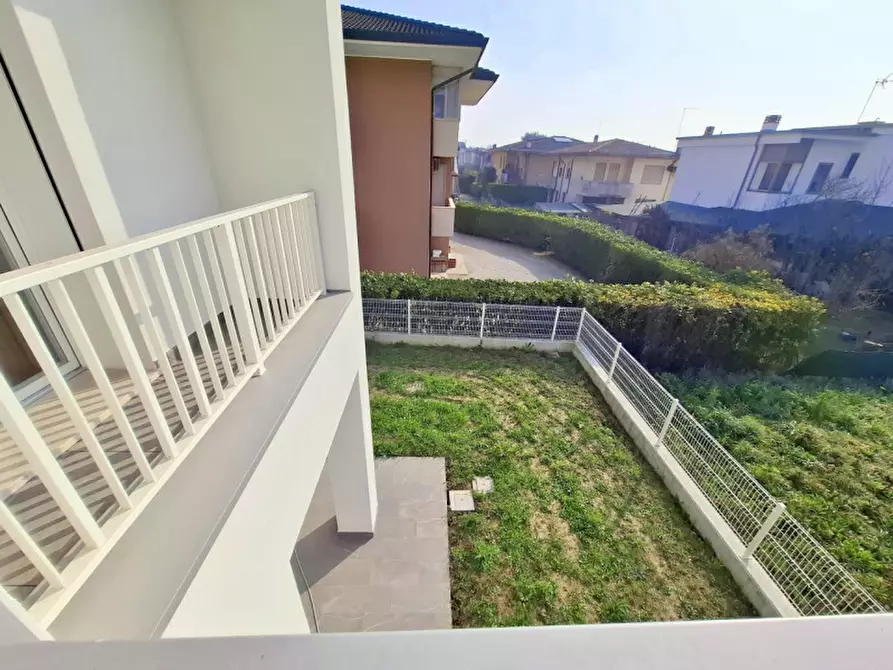 Immagine 28 di Casa quadrifamiliare in vendita  in Via Bellini a Abano Terme