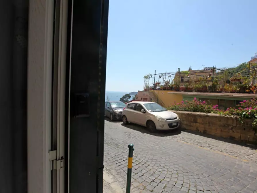 Immagine 6 di Appartamento in vendita  in parco carelli 50 a Napoli