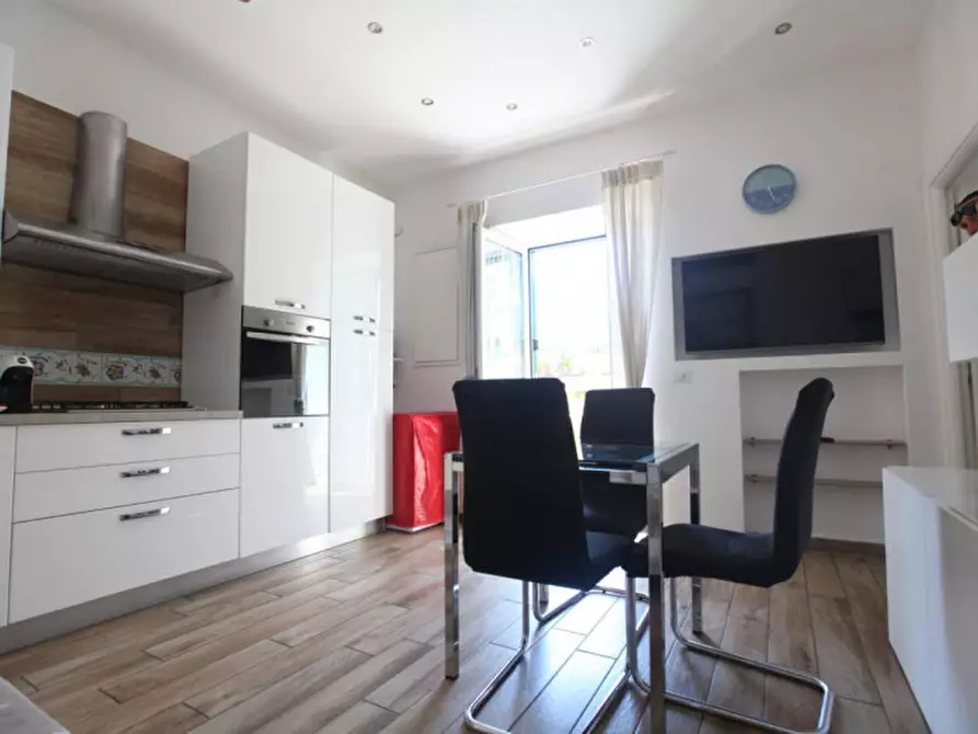 Immagine 7 di Appartamento in vendita  in parco carelli 50 a Napoli