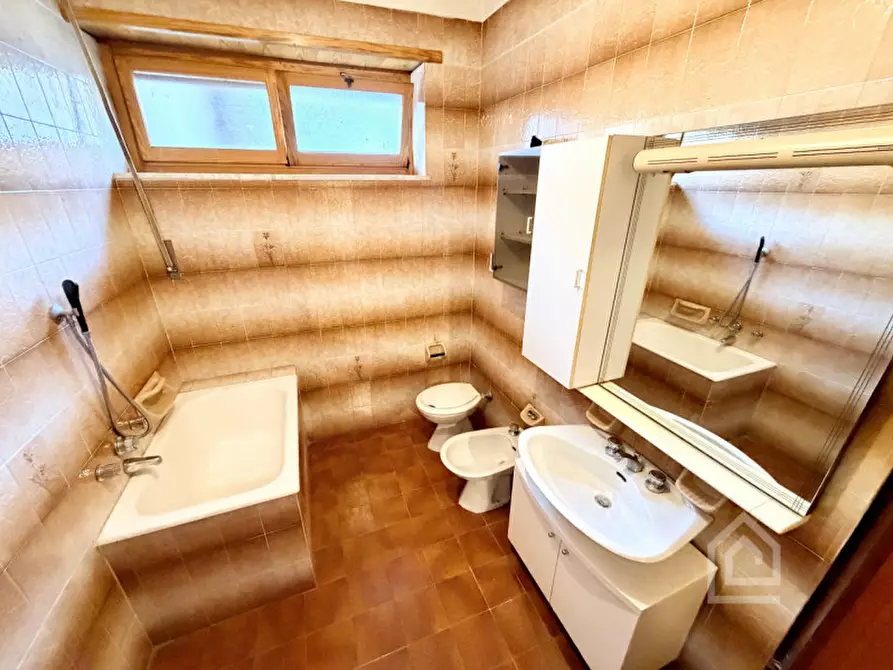 Immagine 14 di Appartamento in vendita  in Via Rossina 1 a Castagneto Po