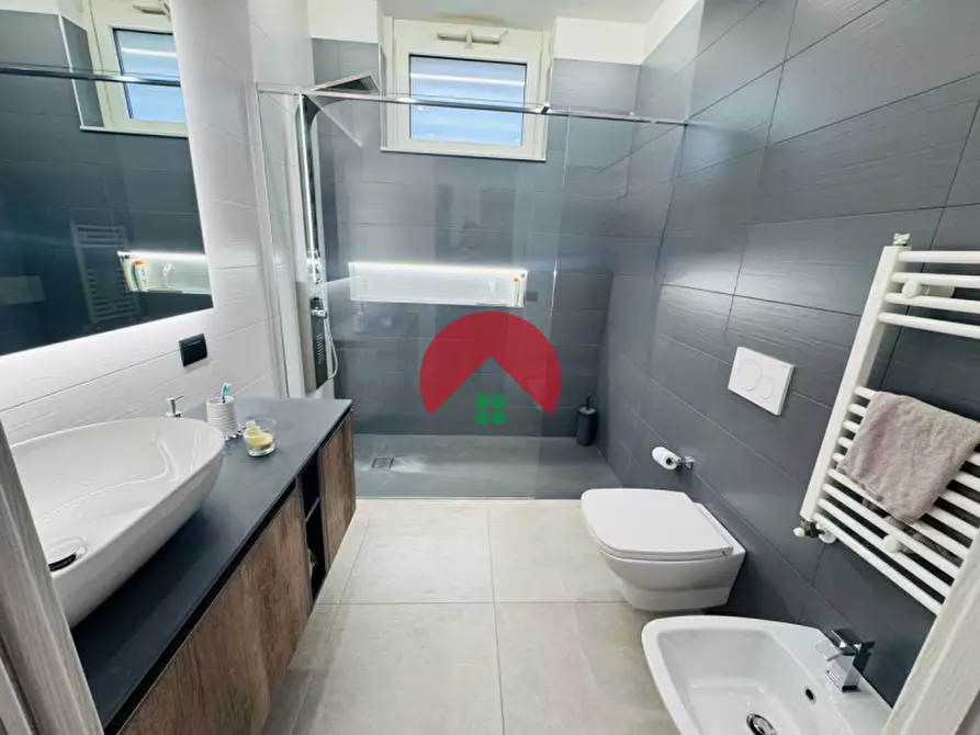 Immagine 15 di Appartamento in vendita  in Via Tina Laudati a Altamura