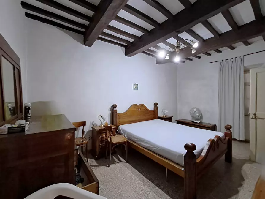 Immagine 4 di Appartamento in vendita  a Passignano Sul Trasimeno