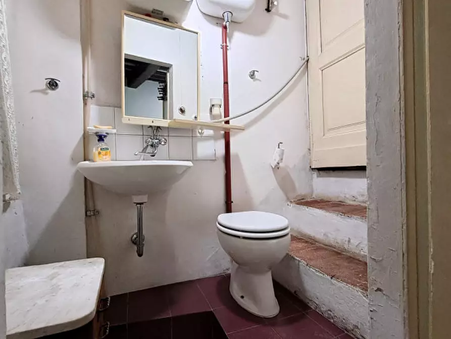 Immagine 5 di Appartamento in vendita  a Passignano Sul Trasimeno