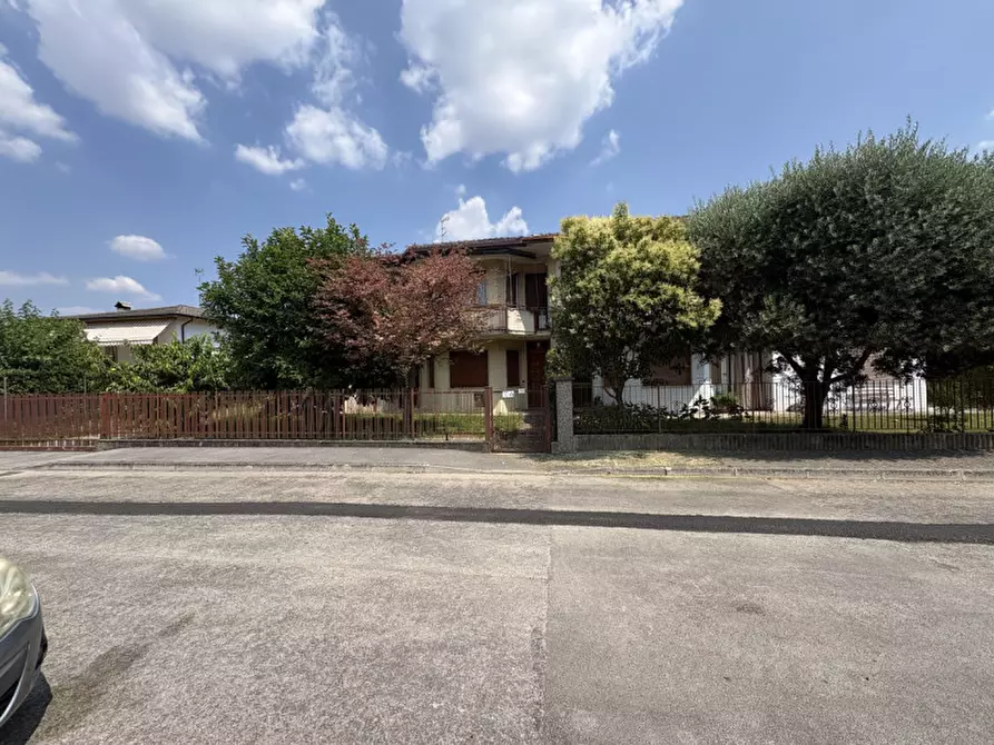 Immagine 5 di Casa bifamiliare in vendita  in Via Miramonti a Torreglia