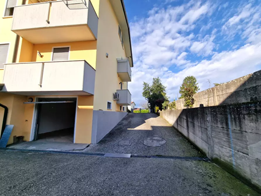 Immagine 33 di Appartamento in vendita  in Via Madonnetta a Borgo Veneto