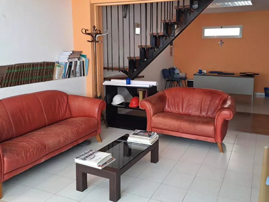 Immagine 1 di Ufficio in vendita  in Via Pisano Paolo, 47, 91013 Calatafimi TP, Italia a Calatafimi