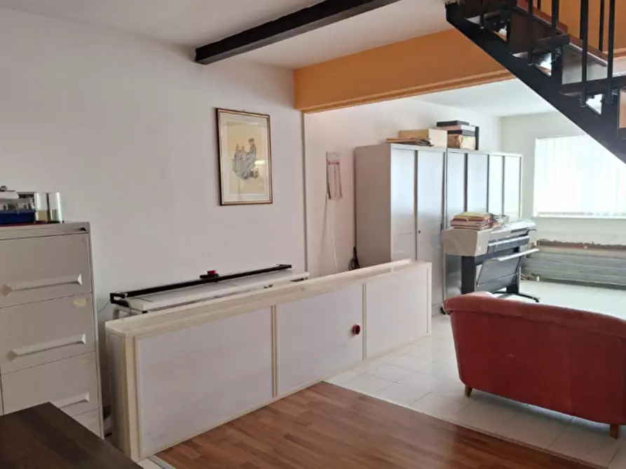 Immagine 2 di Ufficio in vendita  in Via Pisano Paolo, 47, 91013 Calatafimi TP, Italia a Calatafimi