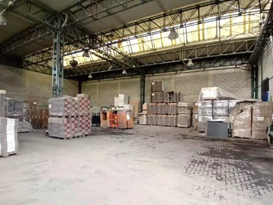 Immagine 2 di Capannone industriale in vendita  in Via Antonello da Messina, 98049 Villafranca Tirrena ME, Italia a Villafranca Tirrena