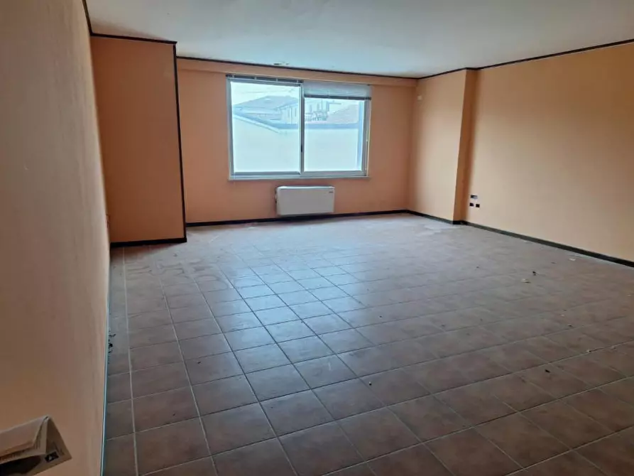 Immagine 15 di Ufficio in vendita  in Galleria Isei, 6, 47521 Cesena FC, Italia a Cesena