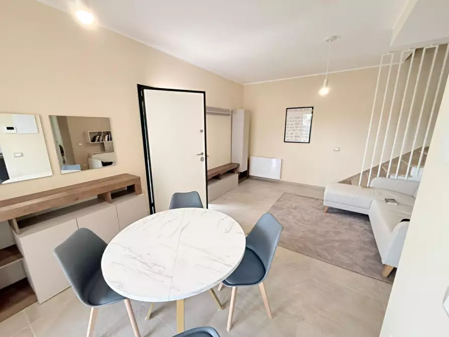 Immagine 3 di Villa in vendita  in Via Nettunense a Aprilia