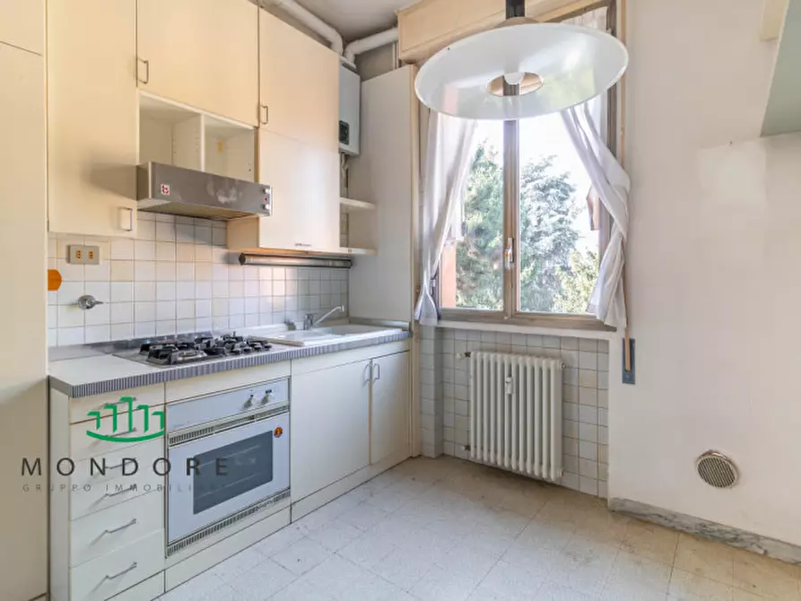 Immagine 4 di Appartamento in vendita  in Via Luigi Riccoboni a Bologna