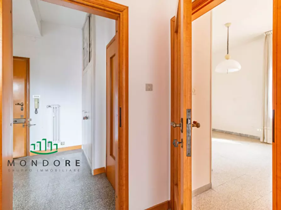 Immagine 14 di Appartamento in vendita  in Via Luigi Riccoboni a Bologna