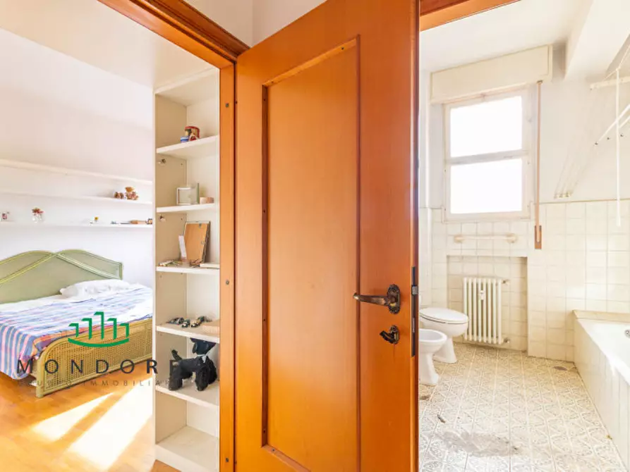 Immagine 15 di Appartamento in vendita  in Via Luigi Riccoboni a Bologna