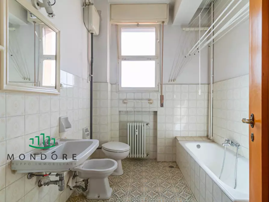 Immagine 18 di Appartamento in vendita  in Via Luigi Riccoboni a Bologna