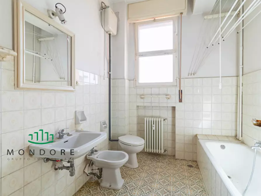 Immagine 19 di Appartamento in vendita  in Via Luigi Riccoboni a Bologna