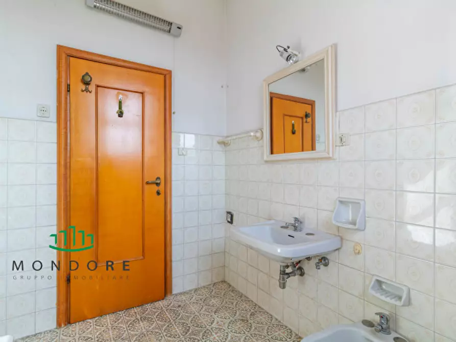 Immagine 20 di Appartamento in vendita  in Via Luigi Riccoboni a Bologna