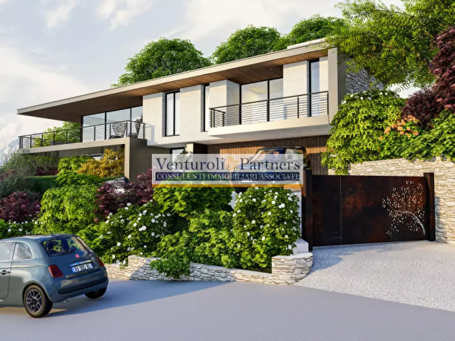 Immagine 4 di Terreno in vendita  in Via Cecina a Toscolano-Maderno