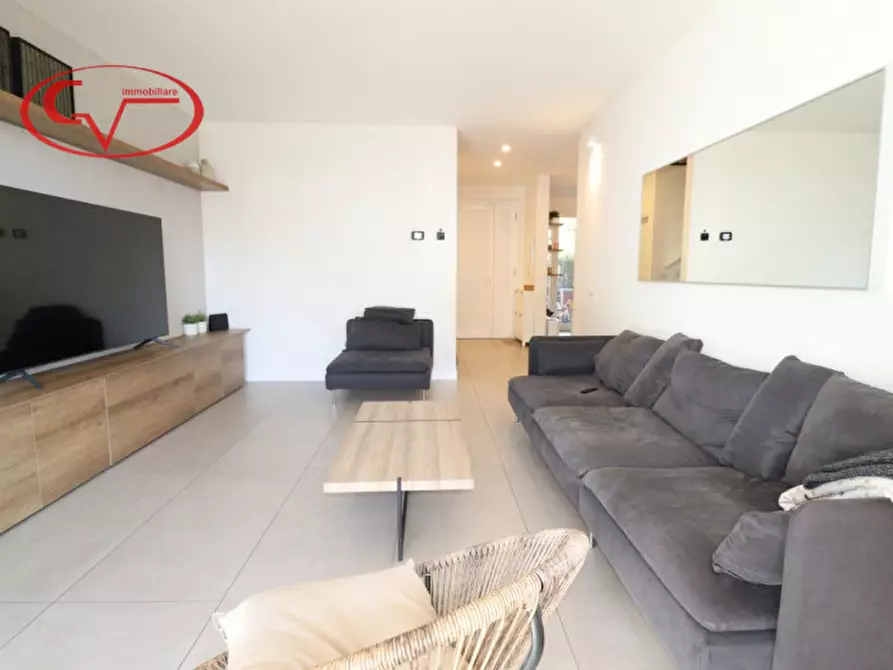 Immagine 4 di Villetta a schiera in vendita  in via Udine 3 a Loro Ciuffenna