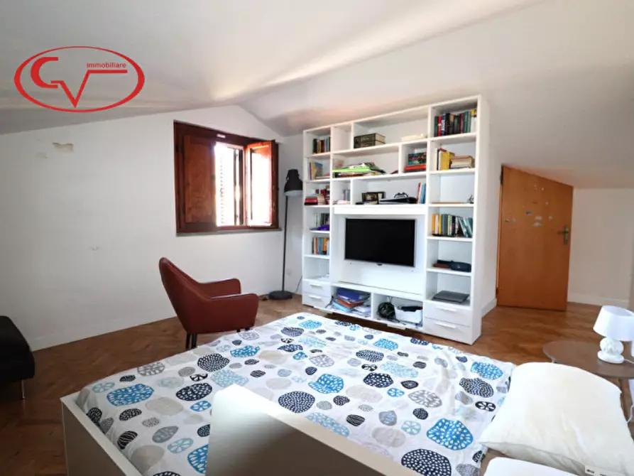 Immagine 47 di Villetta a schiera in vendita  in via Udine 3 a Loro Ciuffenna