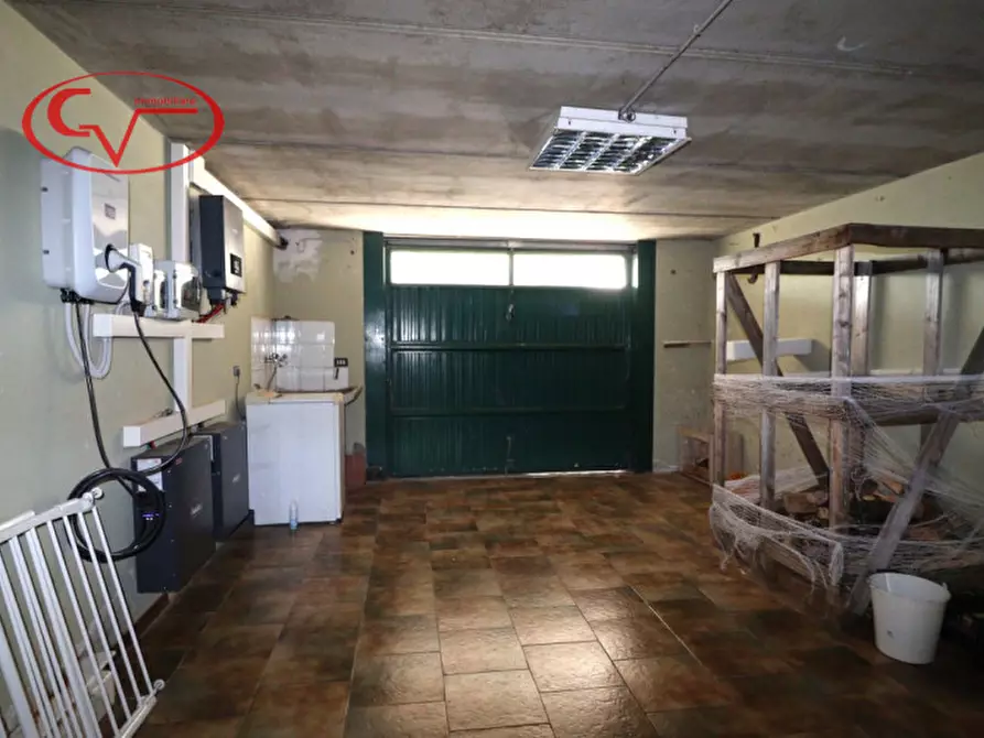 Immagine 51 di Villetta a schiera in vendita  in via Udine 3 a Loro Ciuffenna