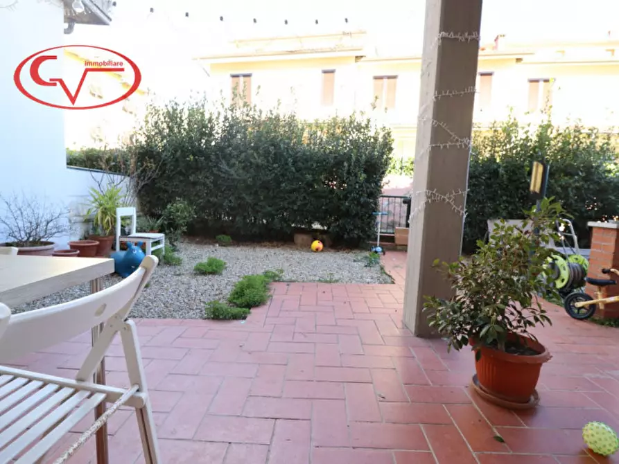 Immagine 54 di Villetta a schiera in vendita  in via Udine 3 a Loro Ciuffenna