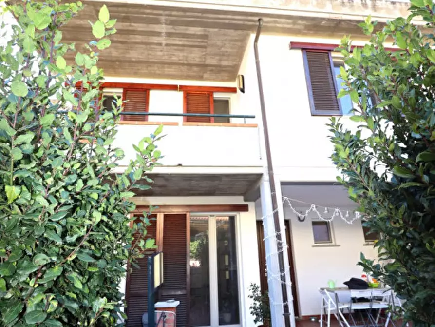 Immagine 58 di Villetta a schiera in vendita  in via Udine 3 a Loro Ciuffenna