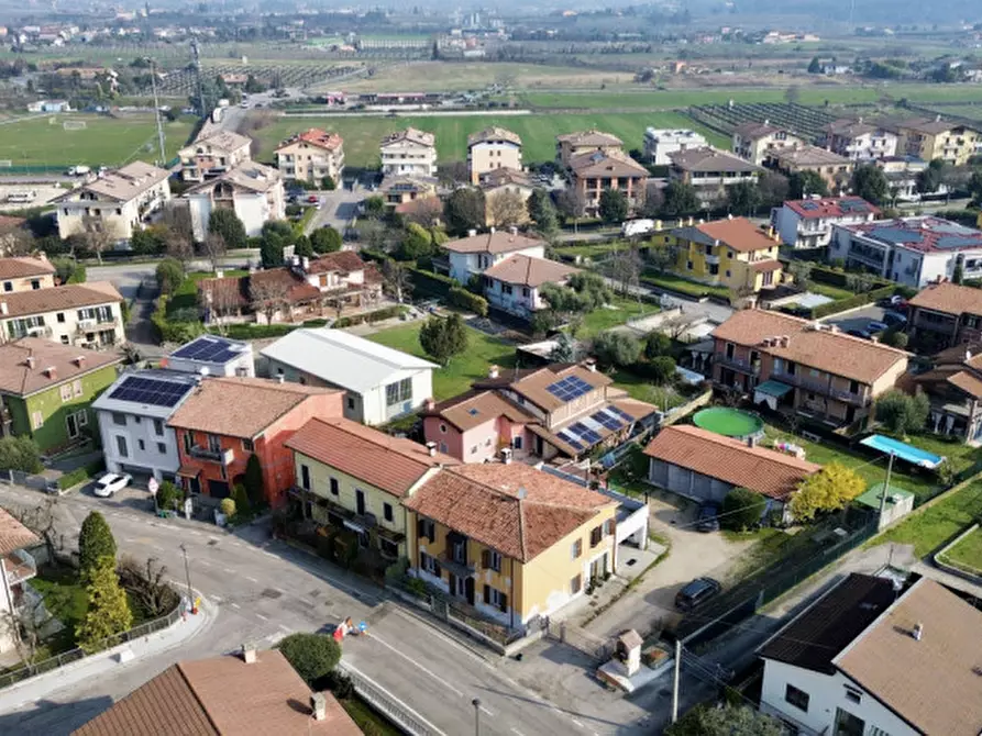 Immagine 8 di Casa bifamiliare in vendita  in Via Prese a Pescantina