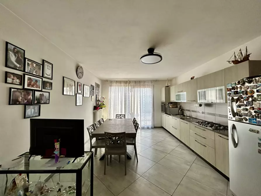 Immagine 15 di Casa bifamiliare in vendita  in Via Prese a Pescantina