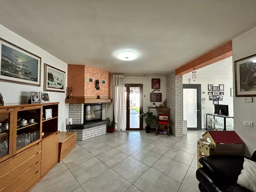 Immagine 19 di Casa bifamiliare in vendita  in Via Prese a Pescantina