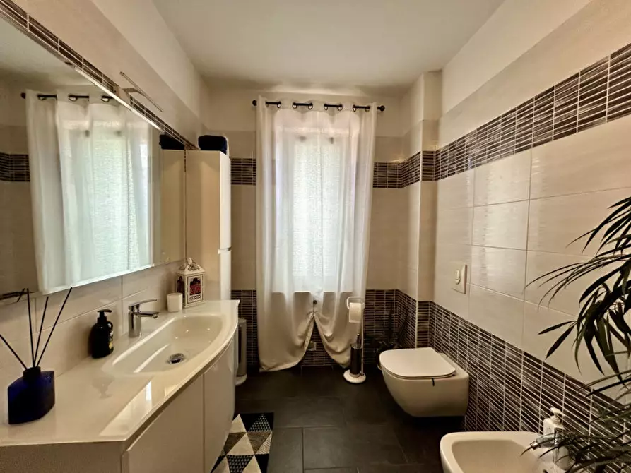 Immagine 20 di Casa bifamiliare in vendita  in Via Prese a Pescantina