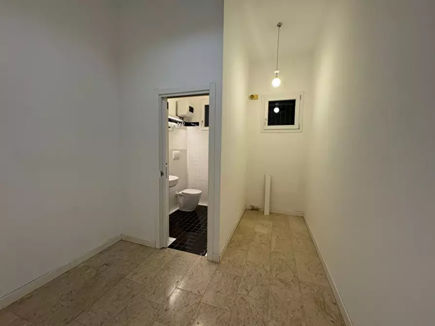 Immagine 5 di Negozio in affitto  in via Roma a Vigodarzere