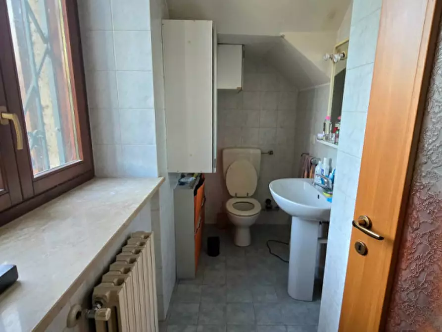 Immagine 9 di Villetta a schiera in vendita  in Strada del Villaretto 174 a Torino