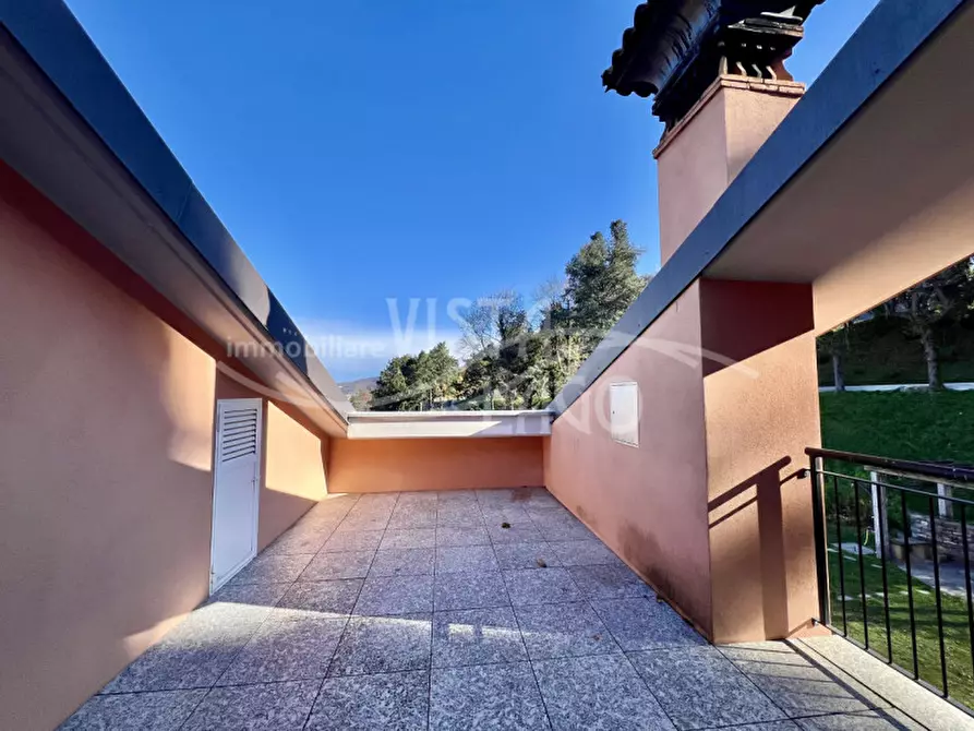 Immagine 22 di Appartamento in affitto  in Via Imbonati 13 a Como