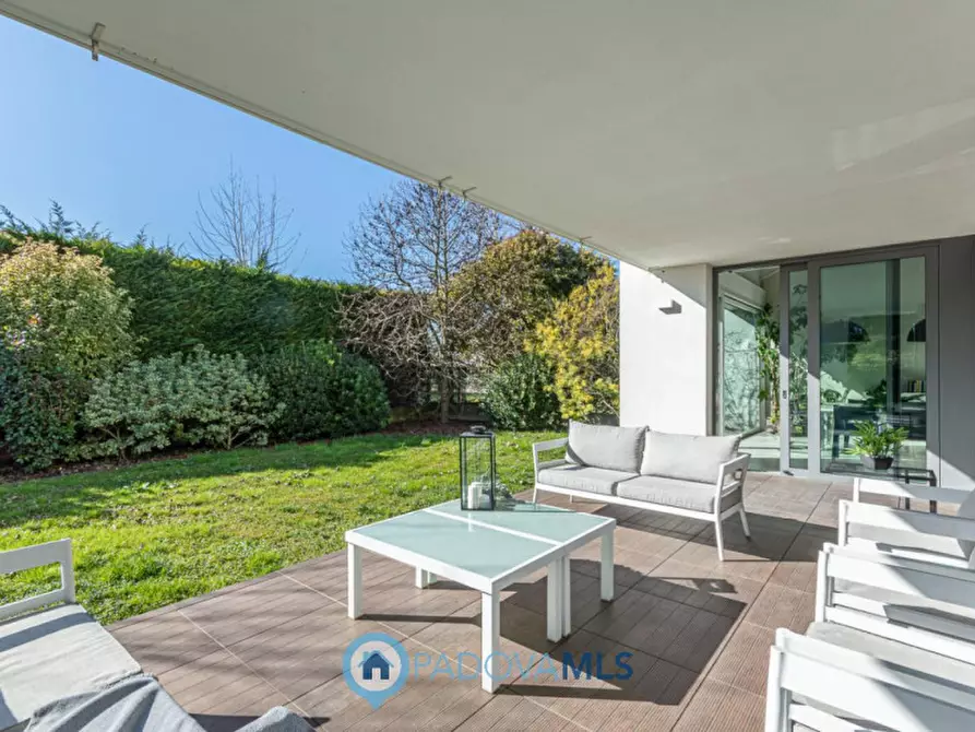 Immagine 74 di Villa in vendita  in Via Cappello 1 a Noventa Padovana