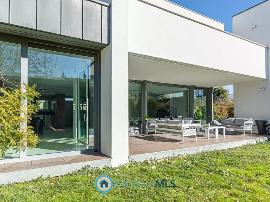 Immagine 78 di Villa in vendita  in Via Cappello 1 a Noventa Padovana