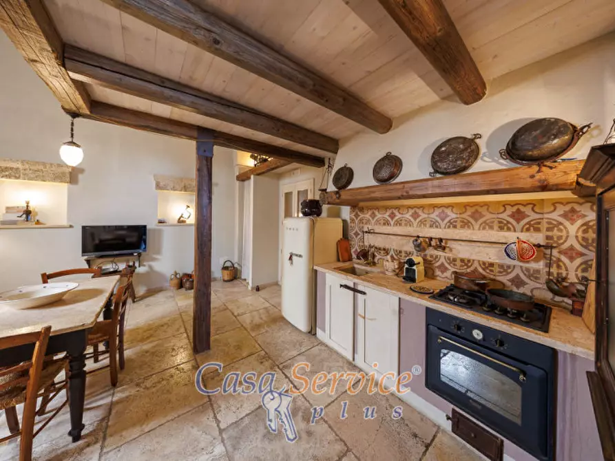 Immagine 10 di Casa indipendente in vendita  in Via Perugia a Matino