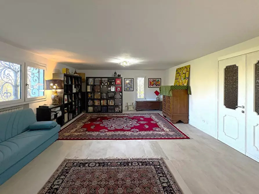 Immagine 18 di Villa in vendita  in Via Andrea Gloria a Teolo