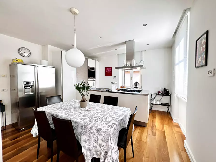 Immagine 2 di Appartamento in affitto  in Lungadige Giacomo Leopardi a Trento