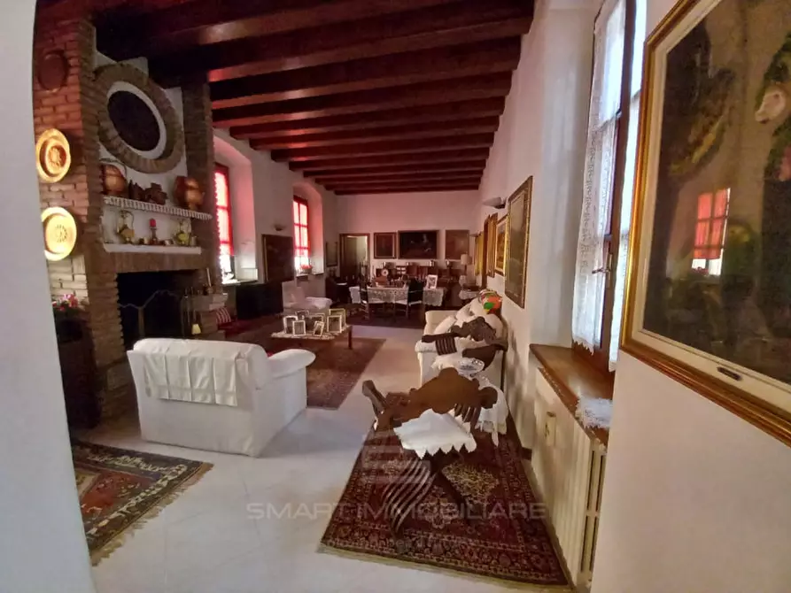 Immagine 1 di Appartamento in vendita  in Via Barzoni a Lonato del Garda